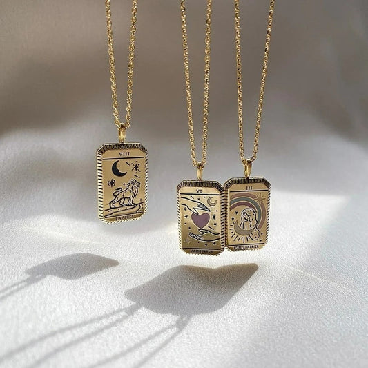Tarot Power La Luna Gold Necklace 1618541815919