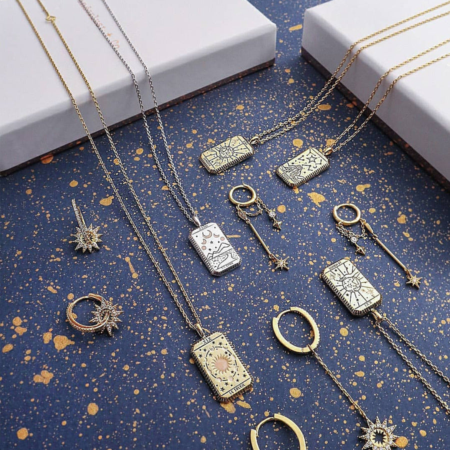 Tarot Power La Luna Gold Necklace 1618541815939