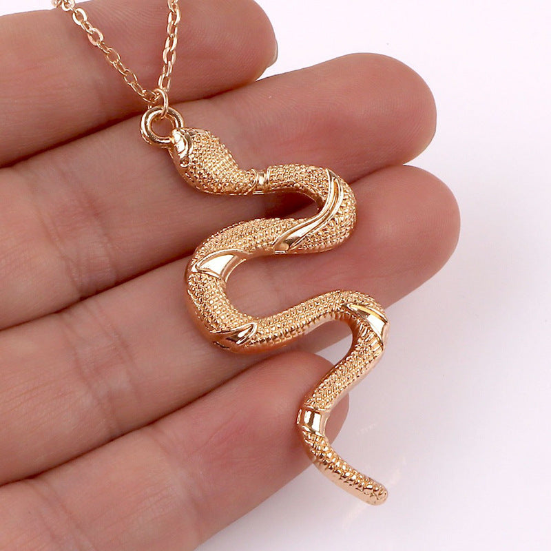 Snake Necklace New Animal Snake Dangle Women Pendant Necklace Minimalist Style Alloy Trendy Female Birthday Jewelry Gift Part