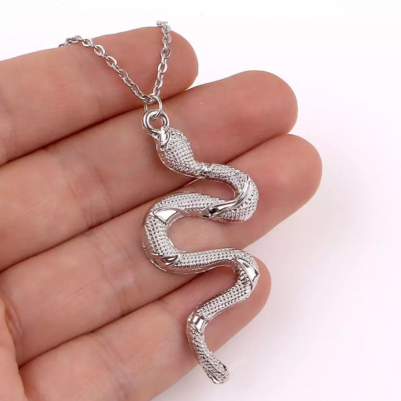 Snake Necklace New Animal Snake Dangle Women Pendant Necklace Minimalist Style Alloy Trendy Female Birthday Jewelry Gift Part