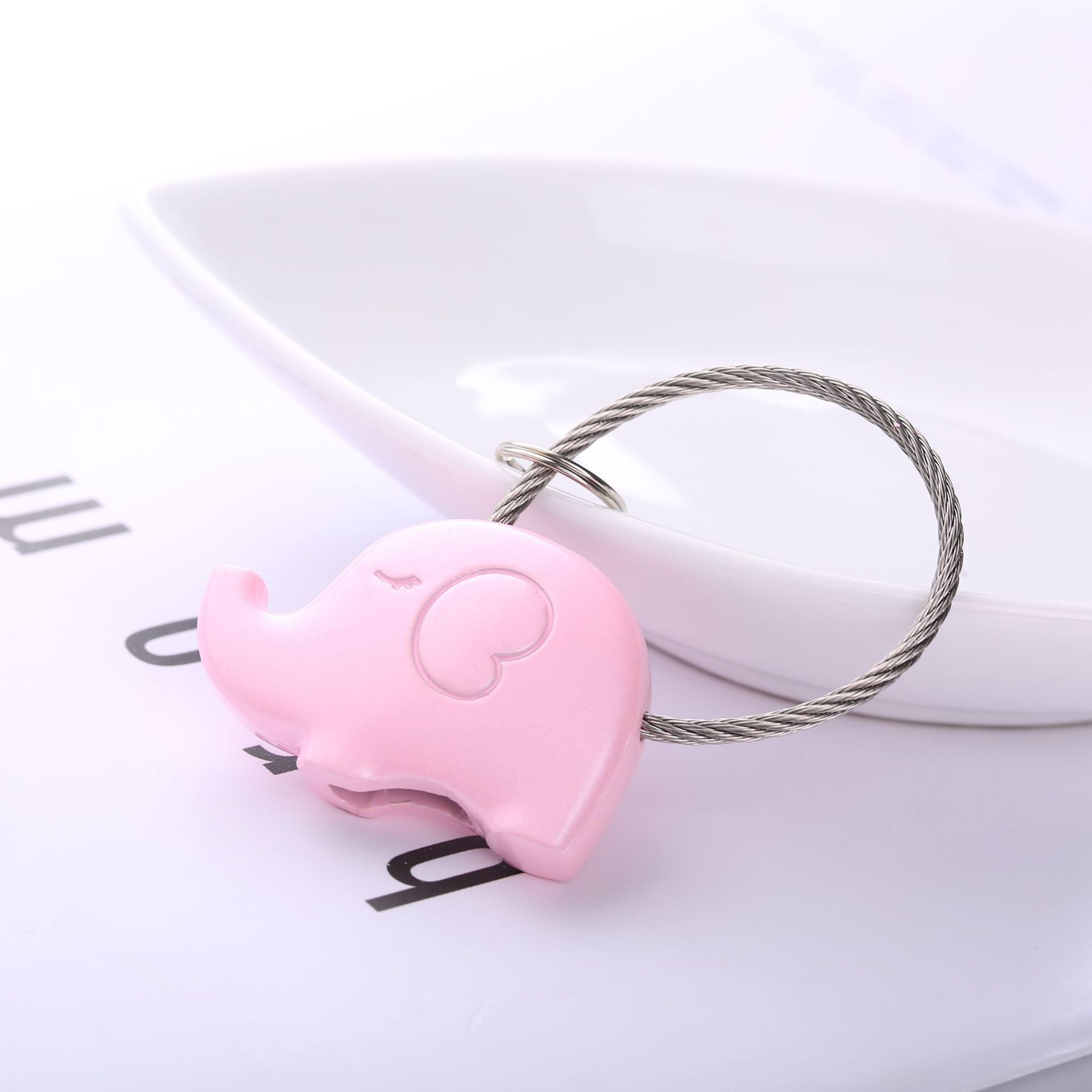 Creative Couple Pair Elephant Keychain Car Pendant 1618713261771