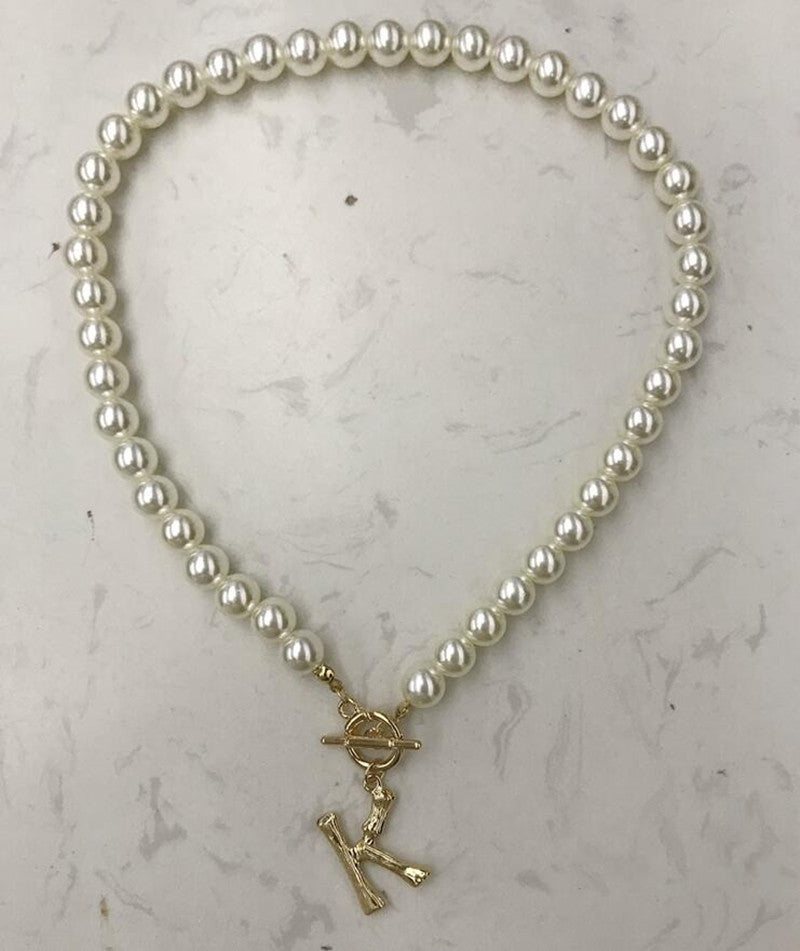 Abs Imitation Pearl 26 English Letter Pendant Necklace 1618984521618