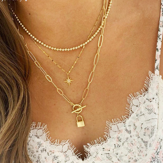 Cross-Border Jewelry New Alloy Clavicle Chain Personality Multi-Layer Eight-Pointed Star Lock Pendant Multi-Layer Necklace Wo