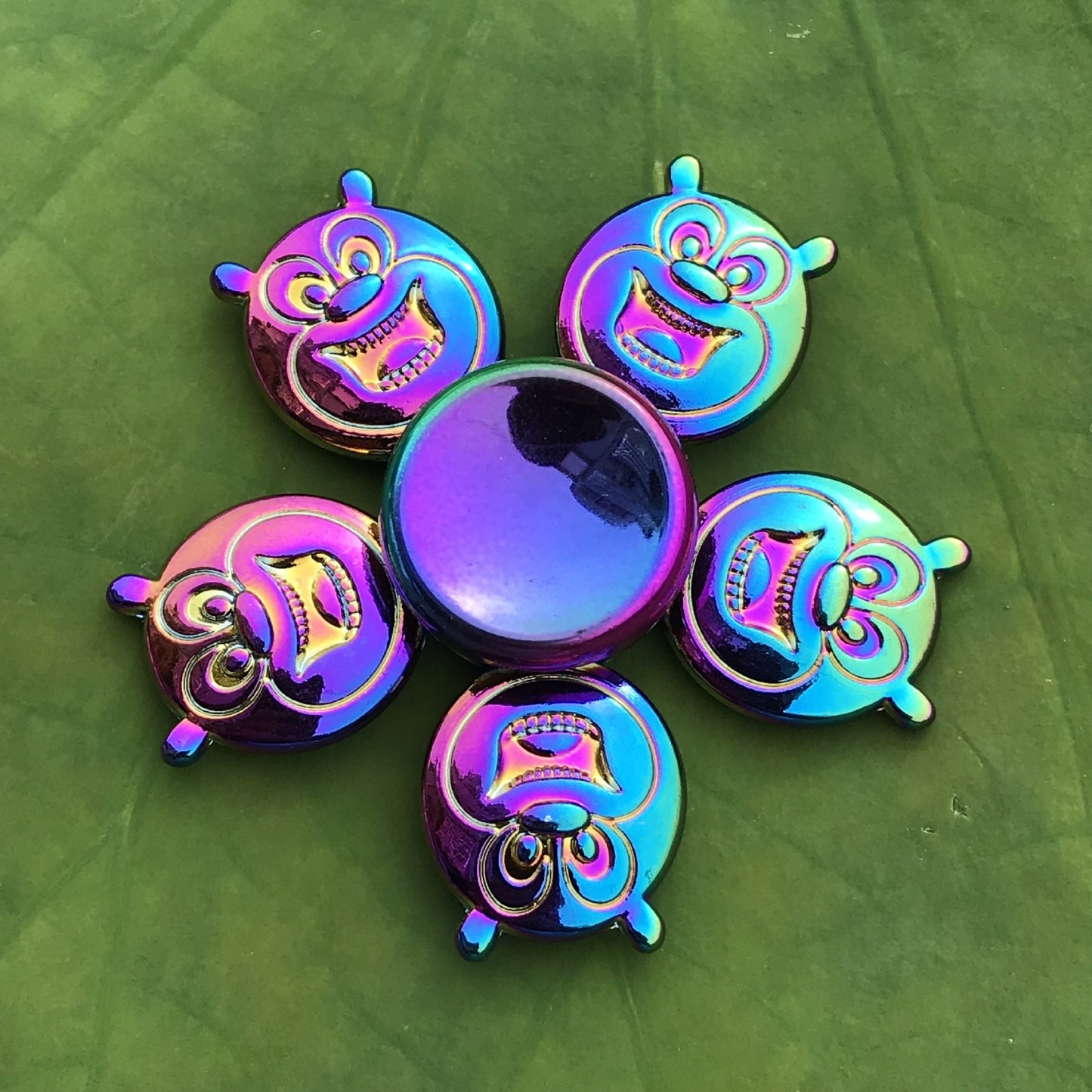 Clover Colorful Fingertip Spinning Spiral Decompression Toy Finger Spinner 1620545610441