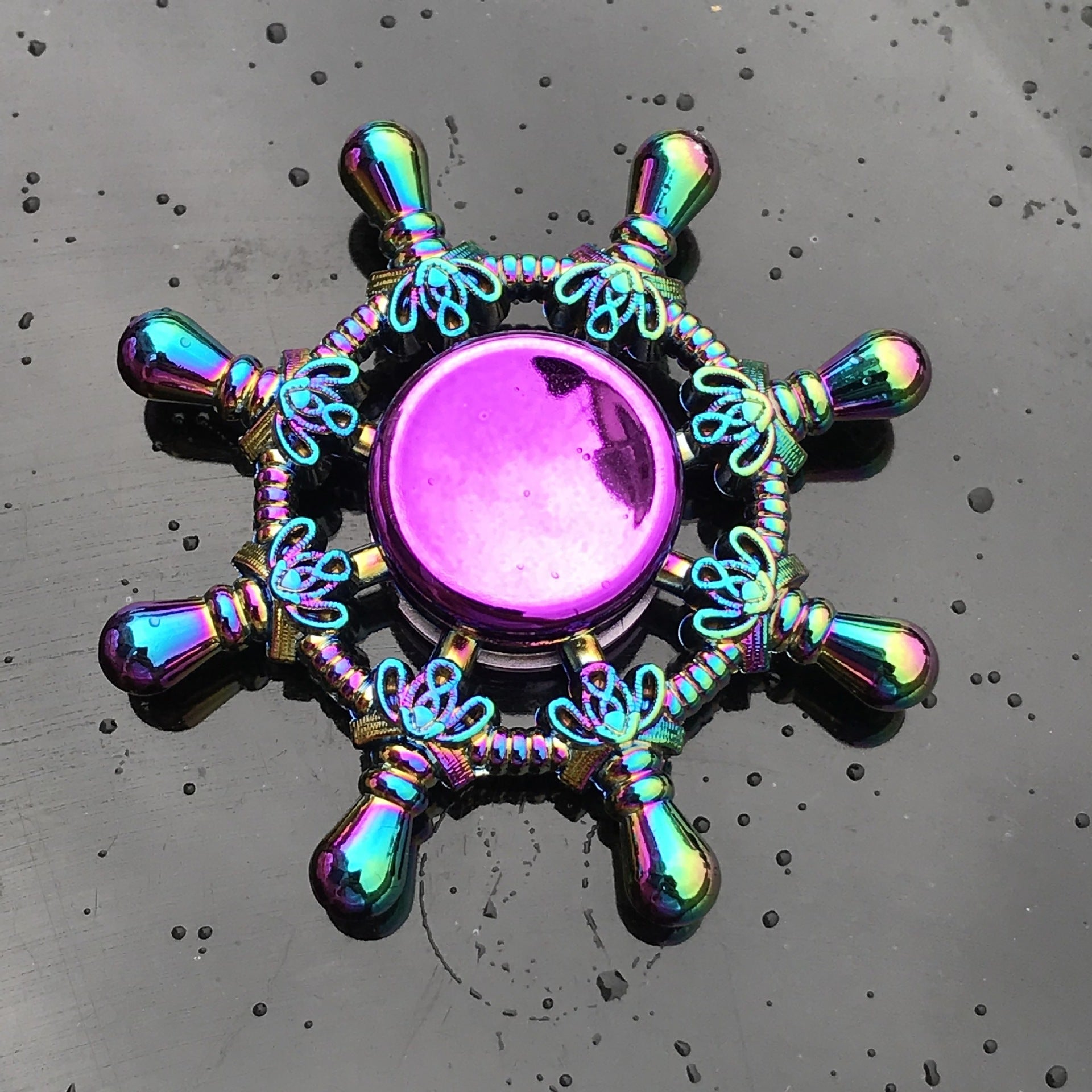 Clover Colorful Fingertip Spinning Spiral Decompression Toy Finger Spinner 1620545610452