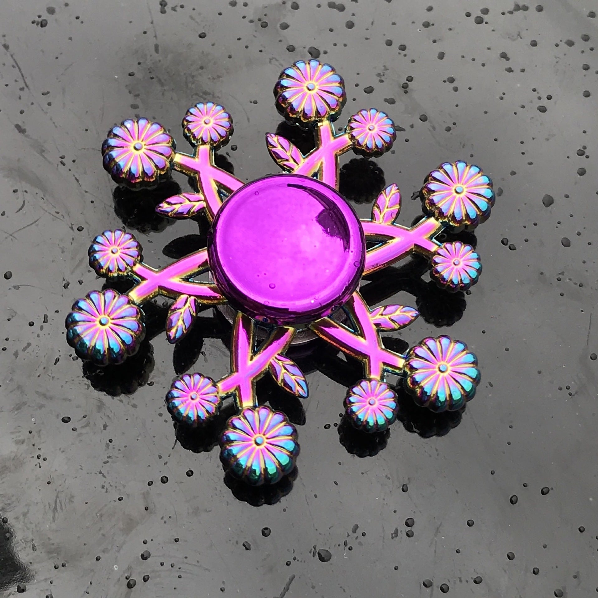 Clover Colorful Fingertip Spinning Spiral Decompression Toy Finger Spinner 1620545610730
