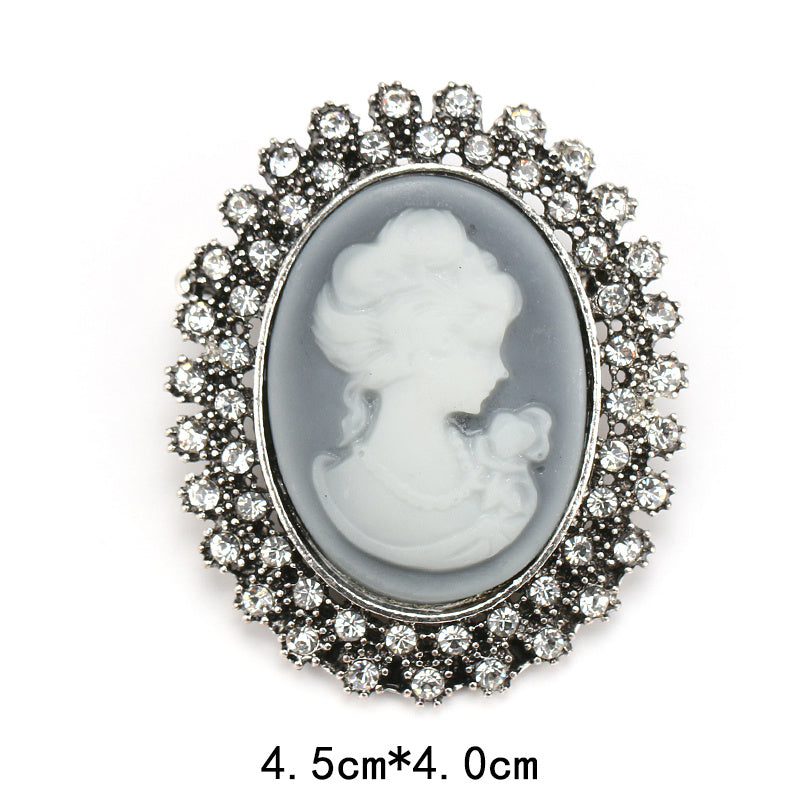 Retro Palace Brooch Female Brooch Female Anti Light European And American Fashion Beauty Head Picture Windbreaker Badge Pin C