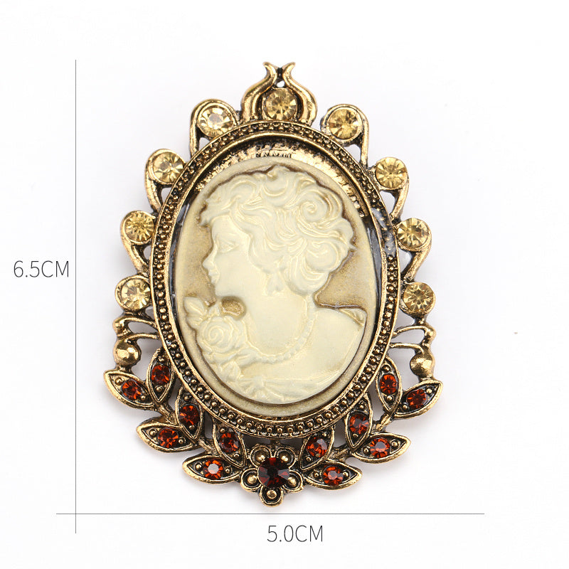 Retro Palace Brooch Female Brooch Female Anti Light European And American Fashion Beauty Head Picture Windbreaker Badge Pin C