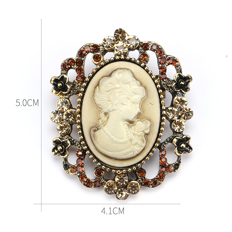 Retro Palace Brooch Female Brooch Female Anti Light European And American Fashion Beauty Head Picture Windbreaker Badge Pin C