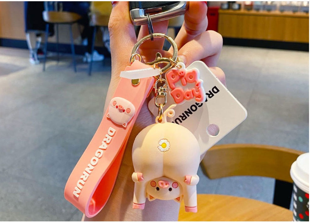 Cute Original Pig Chrysanthemum Keychain Trend Keychain 1621318924237