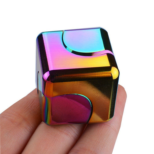 Nieuwe Kleurrijke Spinning Fidget Spinner Stress Relief Speelgoed Metalen Hand Spinner Stille Top Vinger Spinner Mannen Vrouw