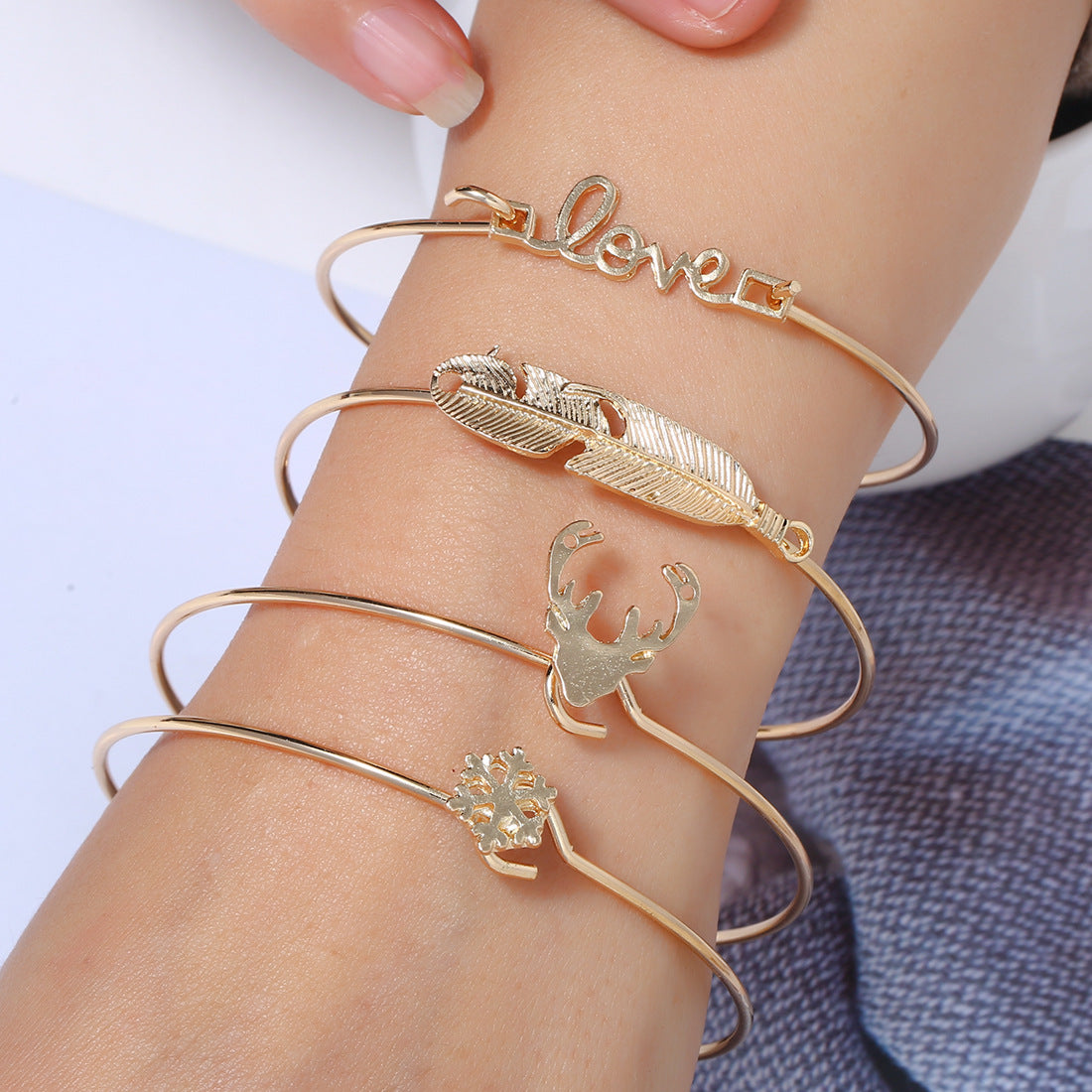 Personality knotted ring circle diamond arrow bracelet 1622465064174
