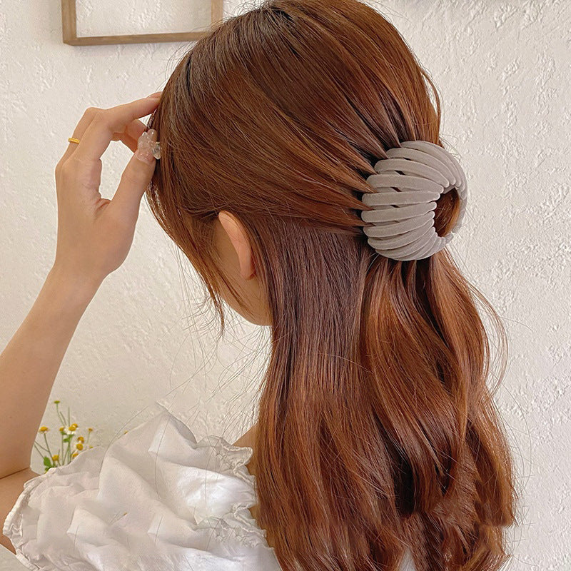 Women Hollow Hair Circle High Horsetail Artifact Fixed Coiler Hairpin Horsetail Headdress Fashion Hair Accessories 1622613121