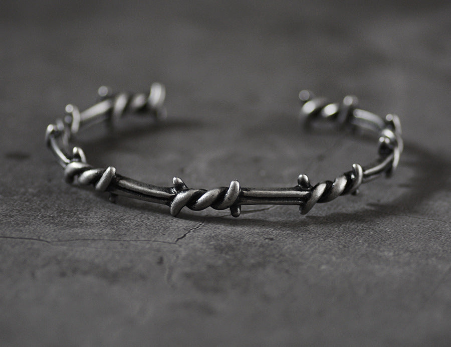 Men'S Bracelet Cuffs Twist Thorn Line Pulse Titanium Steel Geometric Bracelet Jewelry Viking Bracelet 1622614414558 8d5bab4c 