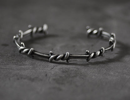 Men'S Bracelet Cuffs Twist Thorn Line Pulse Titanium Steel Geometric Bracelet Jewelry Viking Bracelet 1622614414558 8d5bab4c 