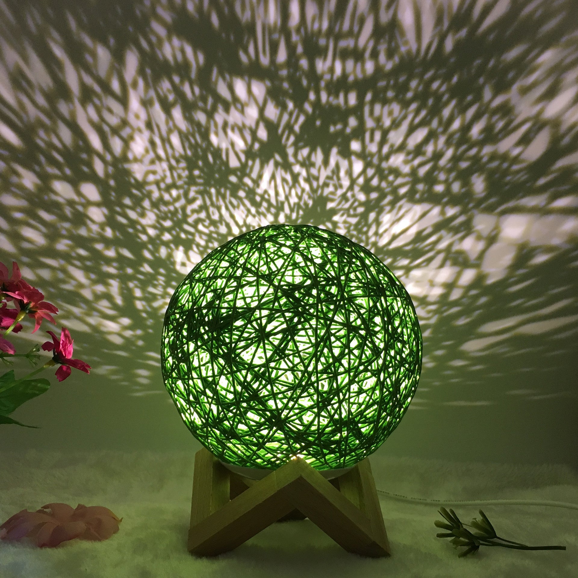 Amazon Hot Selling Creative Linen Table Lamp Novel and Unique LED Intelligent USB7 Color RGB16 Color Remote Control Rattan Ba