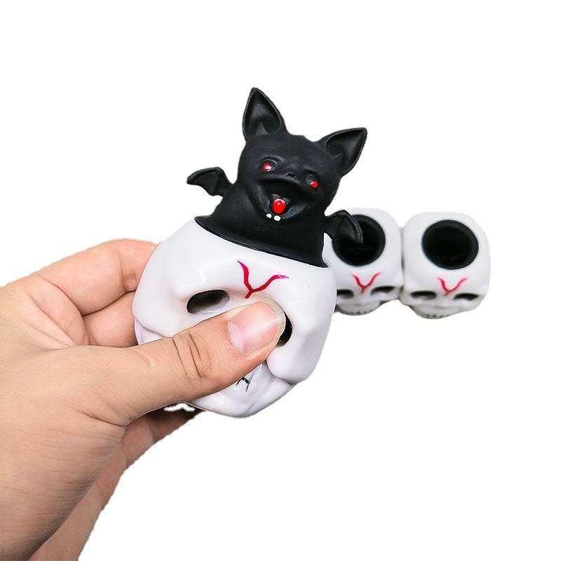 Creative Halloween Skull Squeeze Cup Decompression Toy 1734de17 0e2c 4b29 8e9c 29da6ff30613