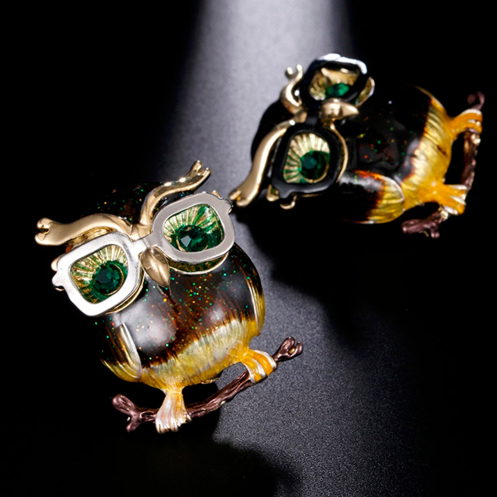 Owl brooch with glasses 1751694212032