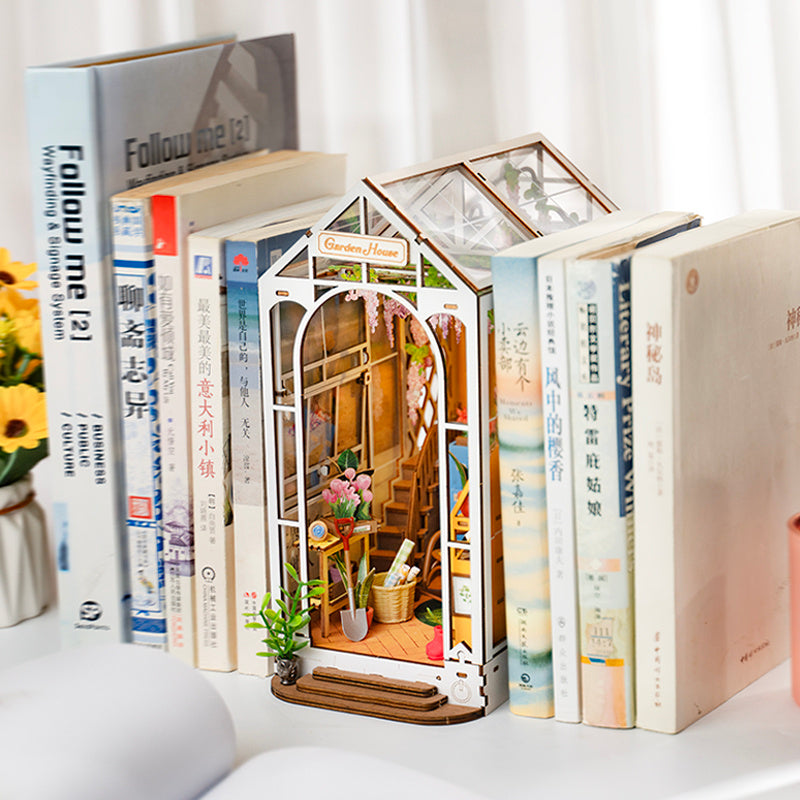 Robotime Rolife Garden House Book Nook Kit Book Shelf Insert Easy Assemble Toys Gifts For Kids Women Girls Home Decoration TG