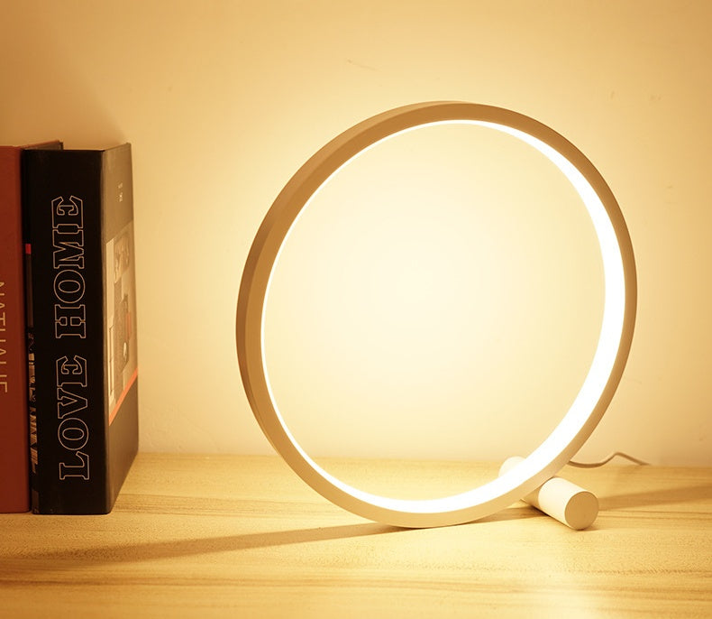 Study room and bedroom USB charging lamp 17686520142