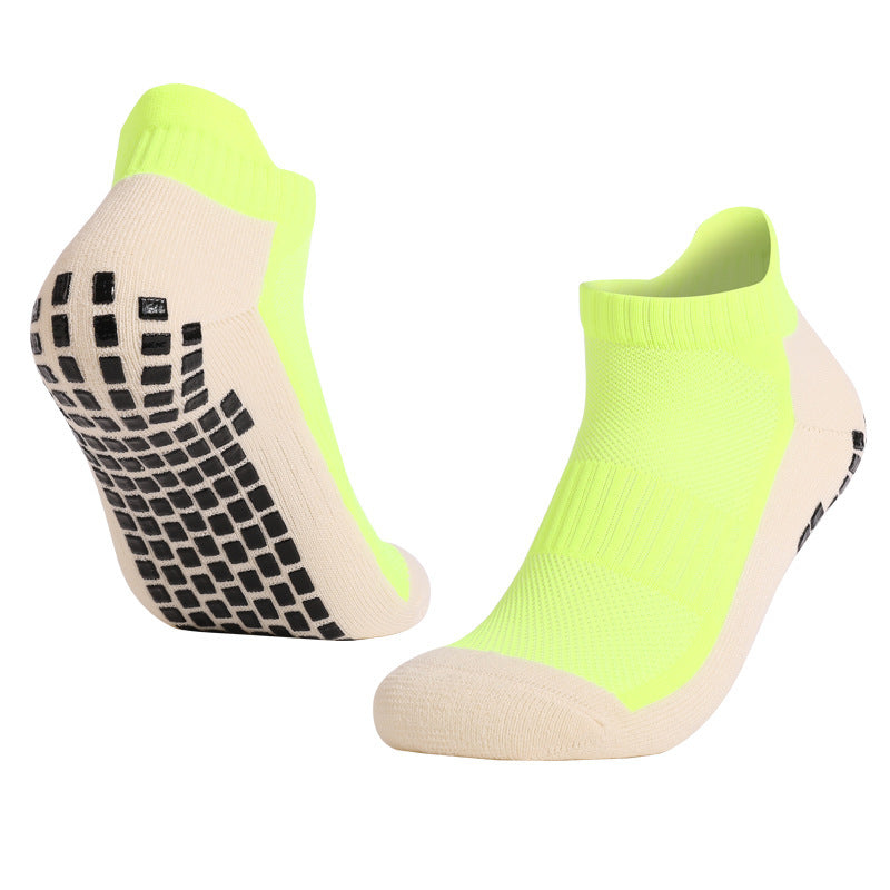 Dispensing Football Short Tube Athletic Socks 17bd9596 9697 4825 a030 ab13bdafd56a 22b4159e 8d18 42b1 8496 5170a23fe818