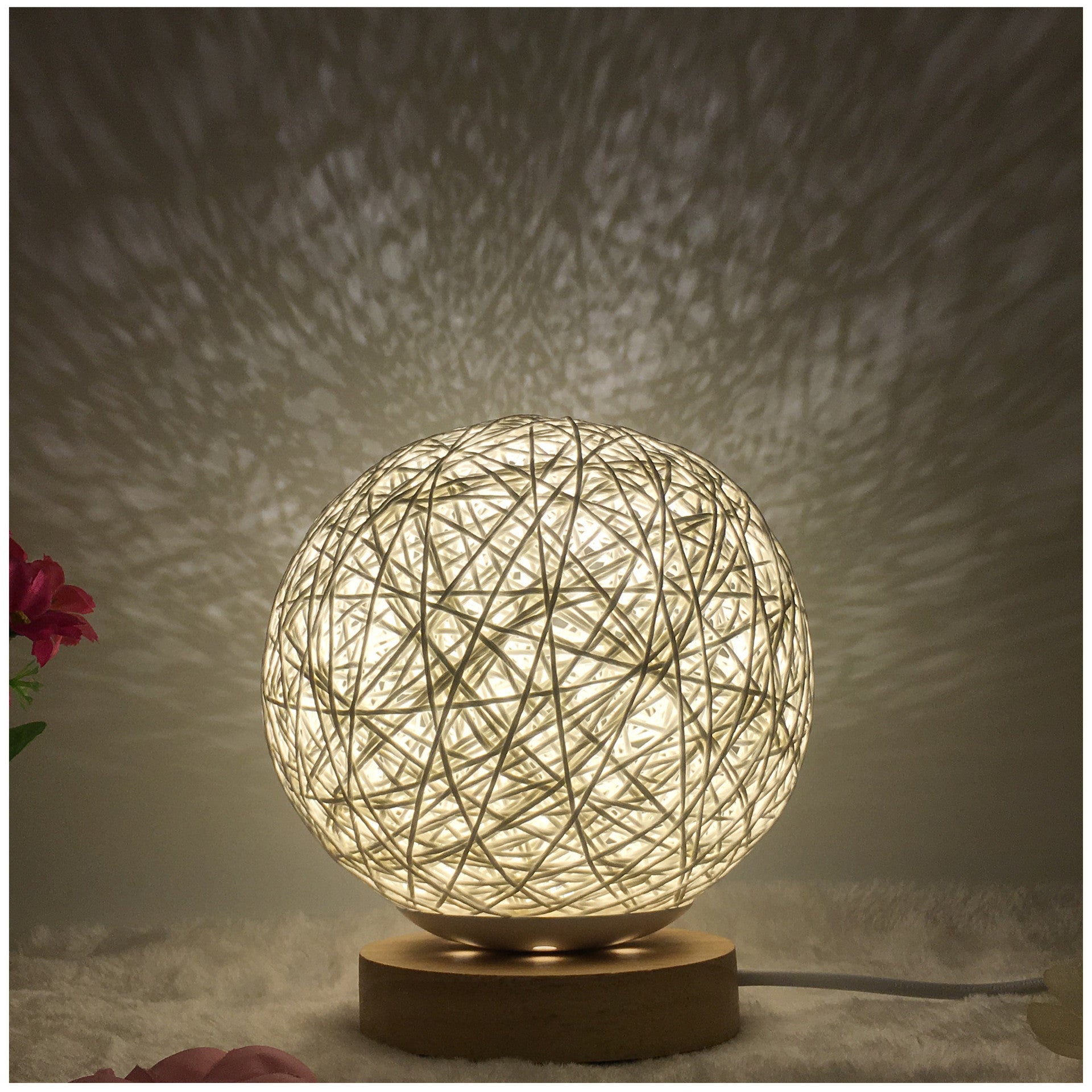 Amazon Hot Selling Creative Linen Table Lamp Novel and Unique LED Intelligent USB7 Color RGB16 Color Remote Control Rattan Ba