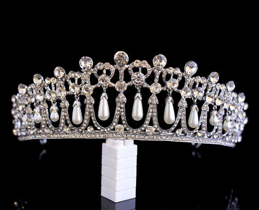 Gorgeous Pearl Crown Fashion Crystal Inlaid Headband Crown Bridal Crown 18889f3d b1ba 4d18 8a0b 93a73c46ffd4