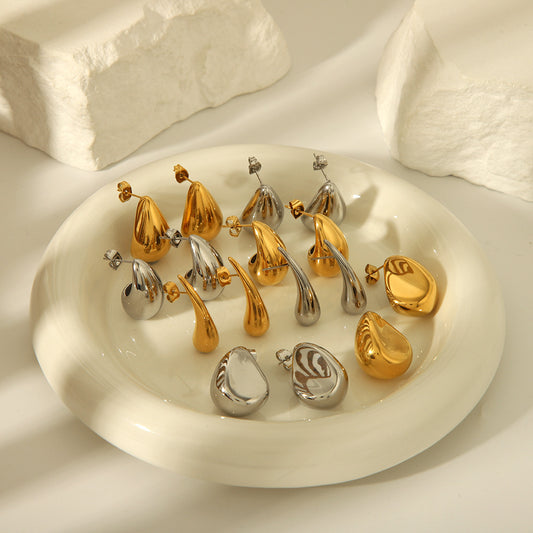 18K Gold High-grade Titanium Steel Simple Women's Ear Studs - HD Wireless Product #1