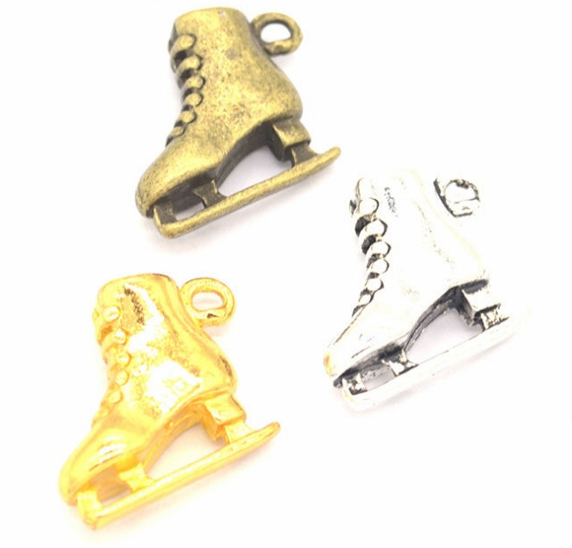 Skate alloy pendant necklace 1981564631794