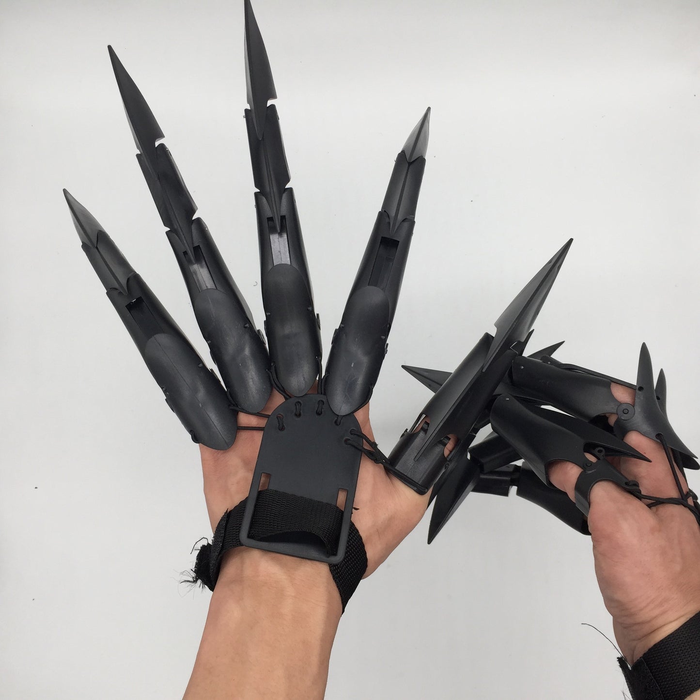 New Halloween Articulated Fingers Finger Joint Outdoor Party Decoration 19b6d9e9 3d4c 46d8 ae01 50d92f899c44