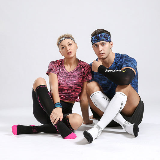 Marathon Running Sports Breathable Terry Long Socks 19f90e49 b42e 4644 8d4f e0c1f9e75621