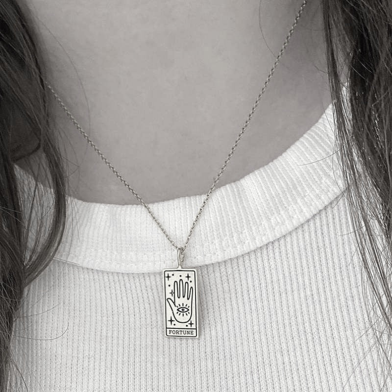Fashion Tarot Card Artifact Pendant Necklace 1a4a84b8 626c 4b72 91ad 2d739e108f2a