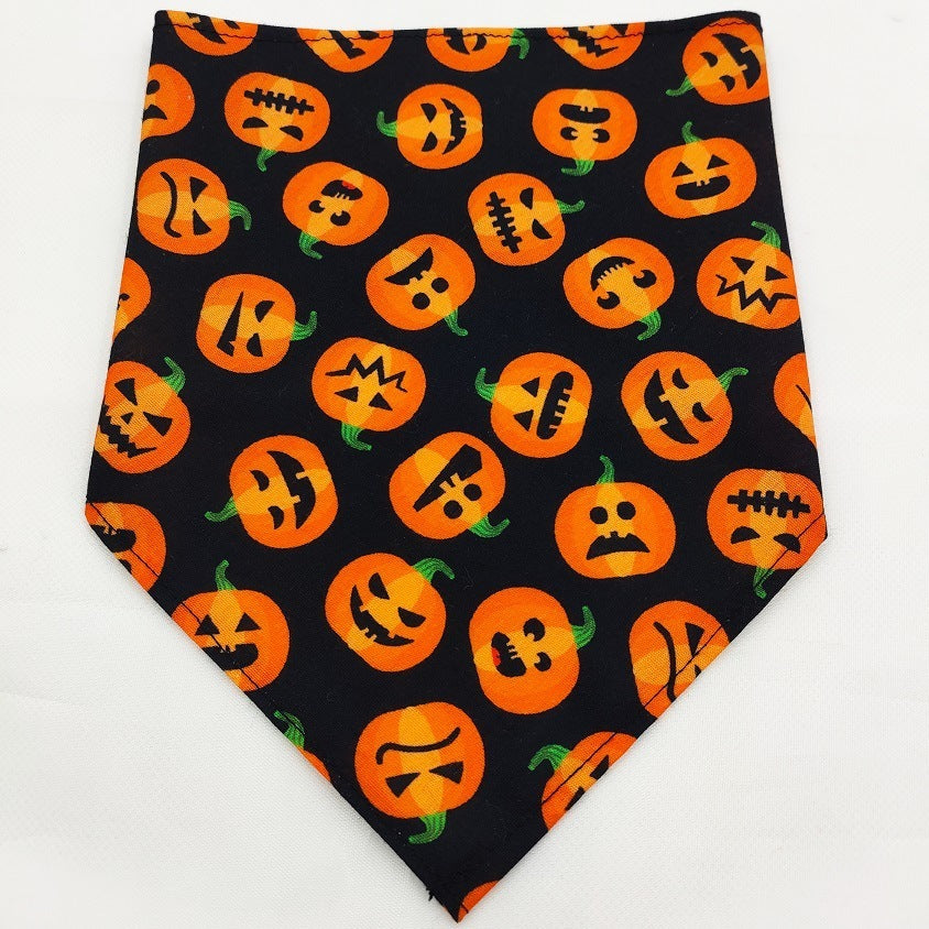 Pet Drool Towel Pet Scarf Pet Triangle Towel 1b5bf5ae 8d65 4c8f 8ab9 659992b33dbc