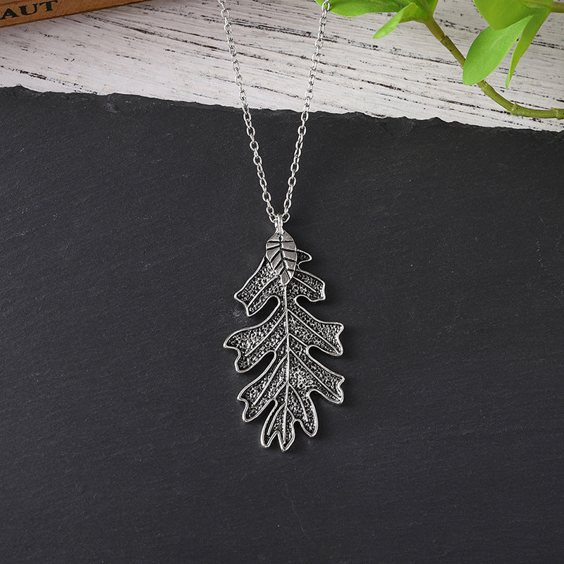 Retro Simple Oak Leaf Pendant 1b819046 10cb 42c1 aad0 10b1307db9a8