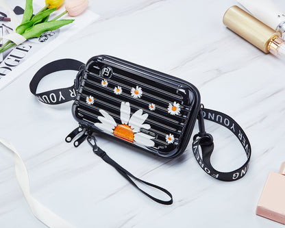 Women's Stylish And Portable Casual Messenger Bag 1c7382be bc82 4bcd 996b 5f61b6e57310