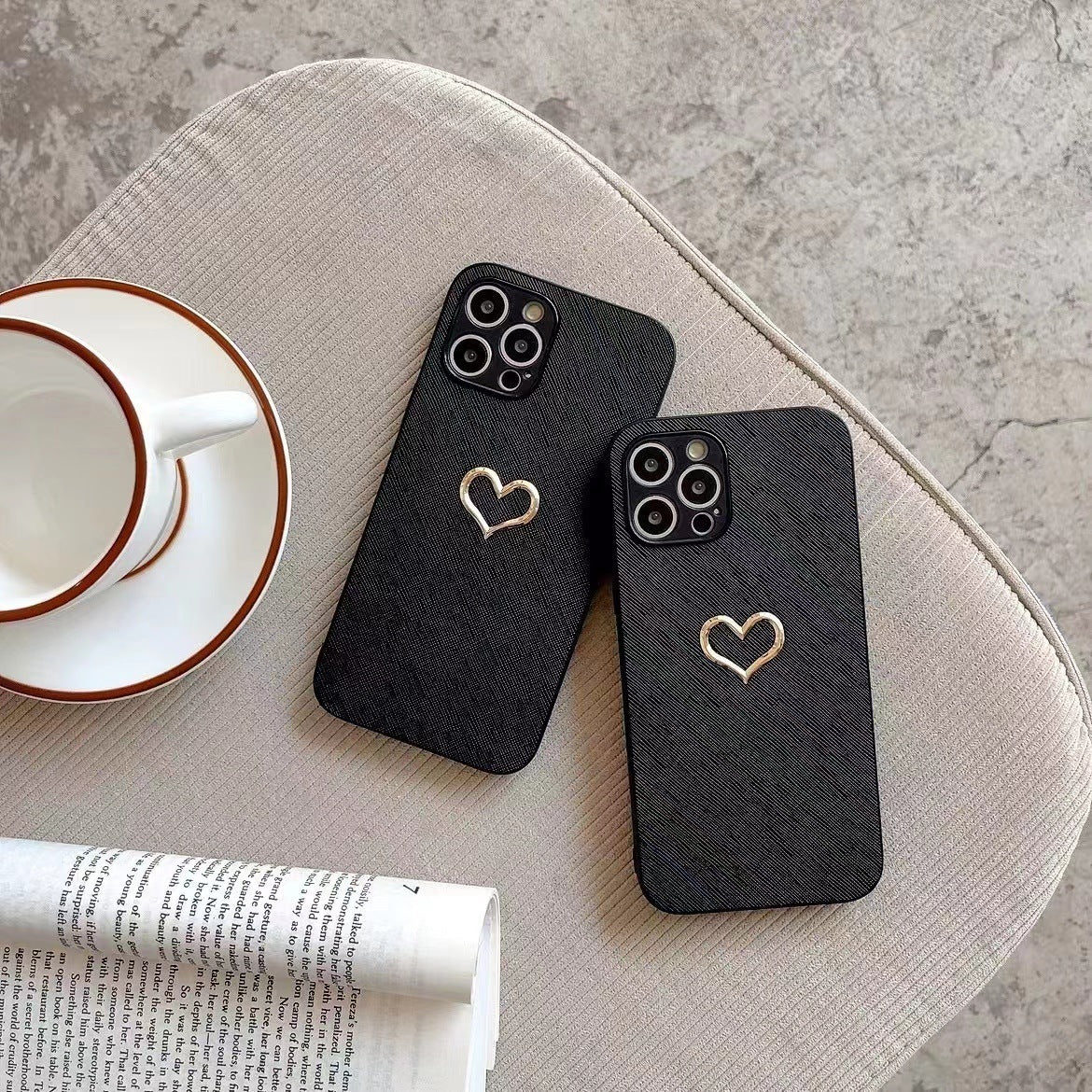 Simple Bronzing Heart Leather Phone Case 1e9dd732 b17f 46e8 aced db5428093d65