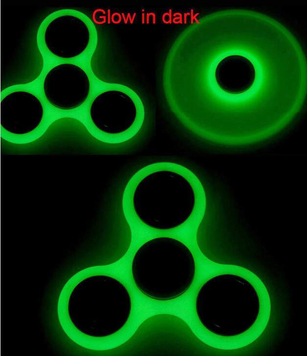 Glow In Dark Tri-Spinner Fidget Toy 2018144845567