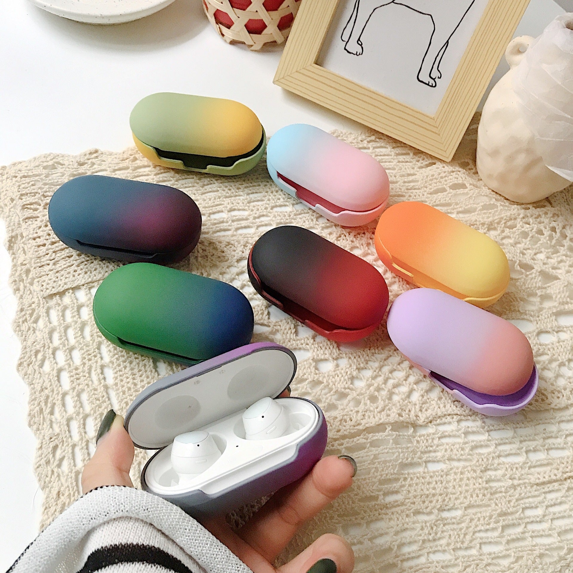 Gradient Rainbow Hard Shell Solid Color Earphone Protective Case - 图片 2
