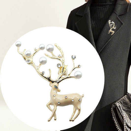 Fashionable and exquisite drip deer brooch 2057831991686