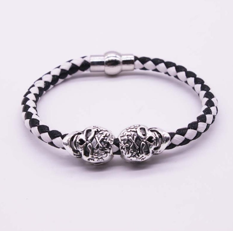 Explosion bracelet Punk style popular vintage braided skull bracelet 2097925340968