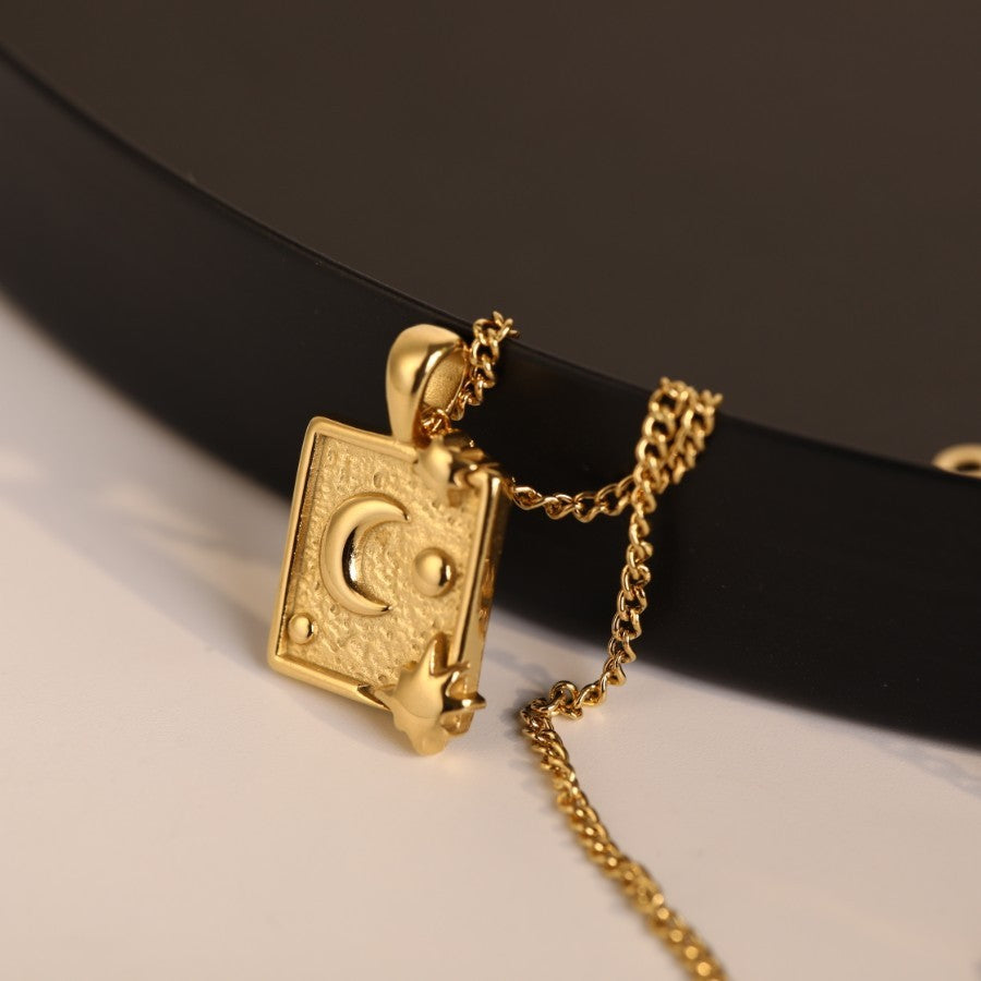Square Pendant Titanium Steel Necklace Women 20a1cb6c 76d3 4a31 8d0c 5c3296daeda4