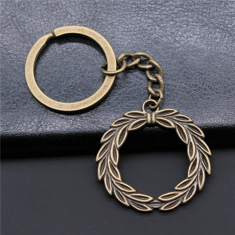 Retro Creative Olive Keychain Pendant 20a52d9e 0b69 4e8e acb6 5203ba53e42d