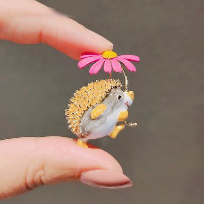Little hedgehog brooch 2115372437463