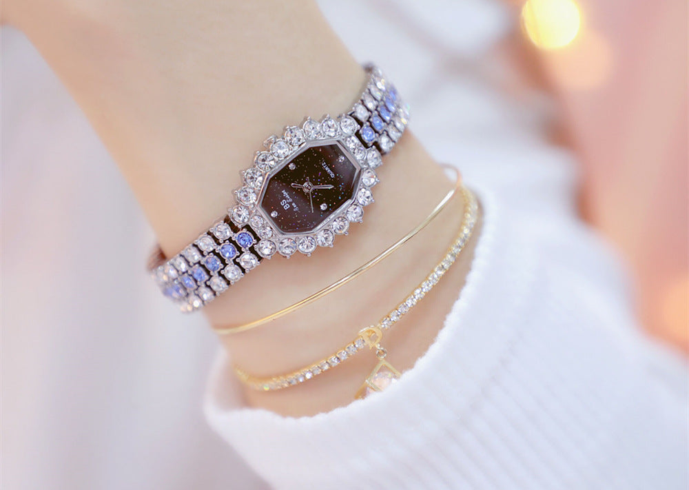 Luxury Full Diamond Steel Band Quartz Watch 21370204313032
