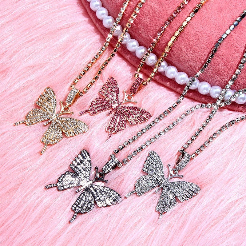 Rhinestone butterfly necklace 2148833738304