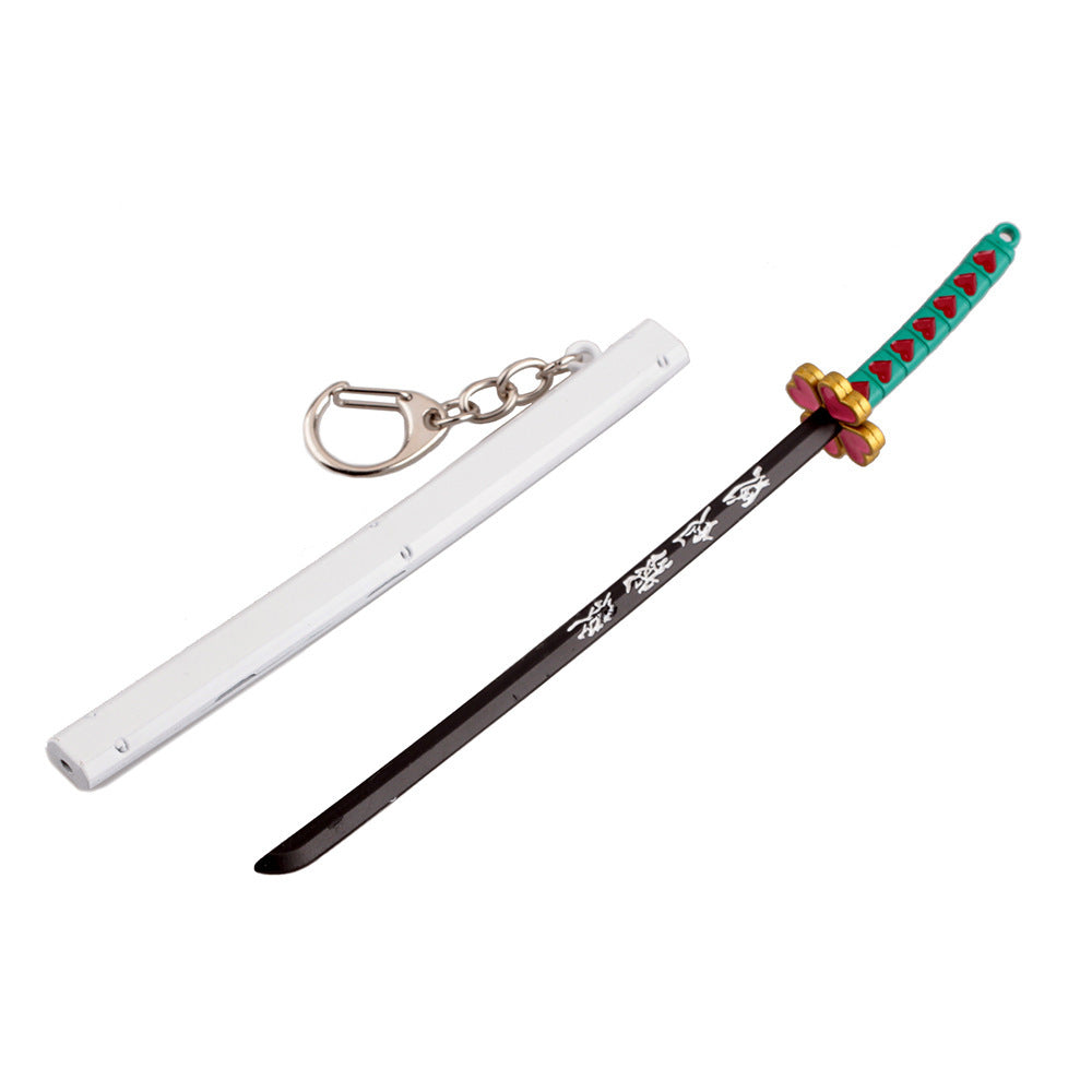 Japanese Wheel Knife With Sheath Sword Weapon Model Metal Keychains 229502ff e43c 41bd a97c a60763c8b363