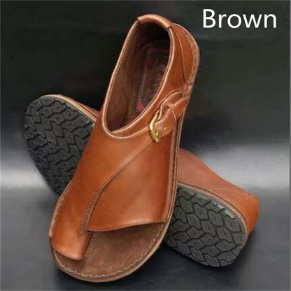 Buckle toe flat sandals and slippers 22d31eba 0d5d 4b64 a7b5 bd6c20d392a8