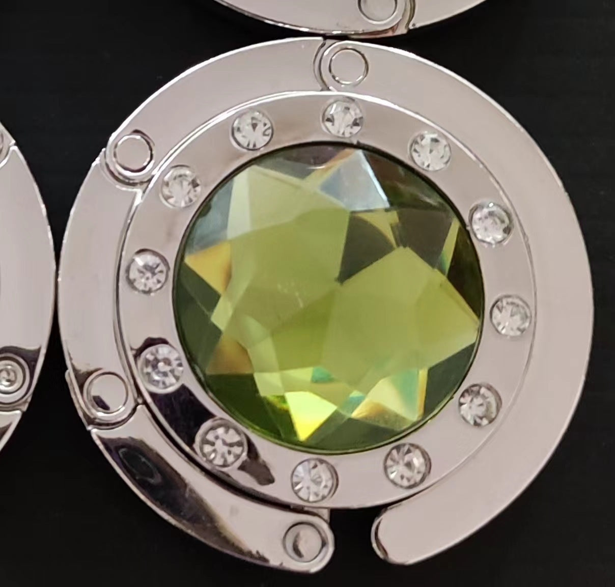 Portable And Practical Folding Crystal Bag Hanger 232807ad 6c7e 41c2 b07f 0d52a2784322