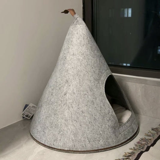 Christmas Handmade Felt Indoor Tent Style Enclosed Cat Nest 23344d87 e5d3 4f8d a45f 9874248e4dfa