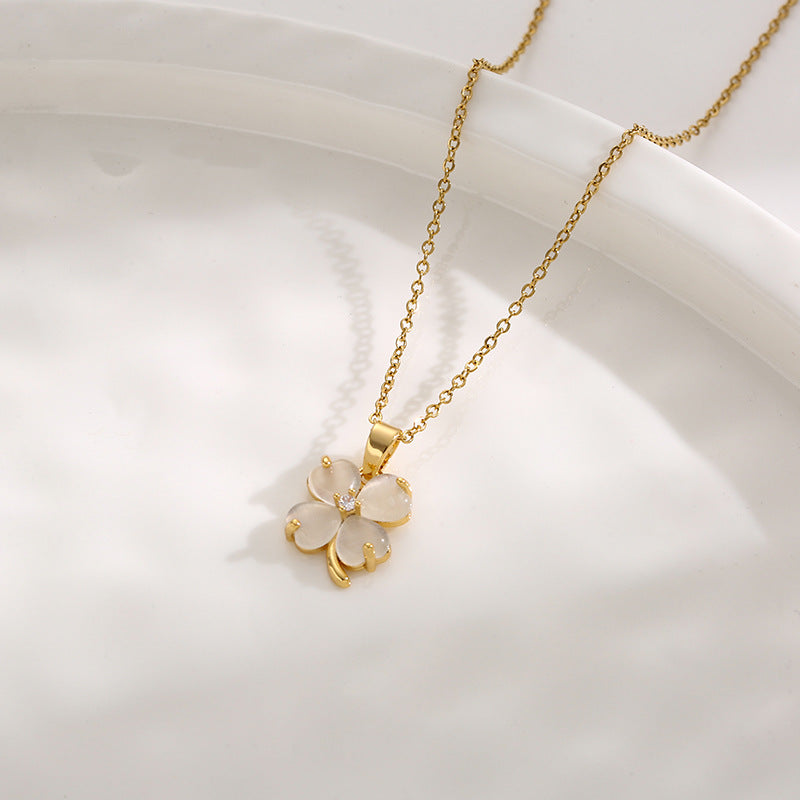 Design Sense Light Luxury Temperament Clavicle Chain Jewelry 2403090759540329700